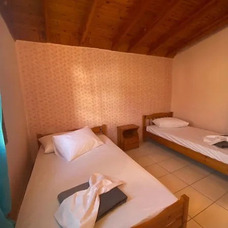 La Maison De Litsa Hétvégi ház *