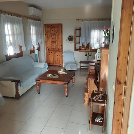 La Maison De Litsa Hétvégi ház *