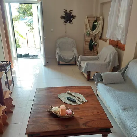 La Maison De Litsa Hétvégi ház *