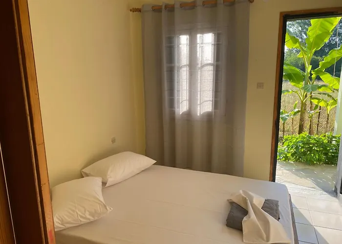 La Maison De Litsa