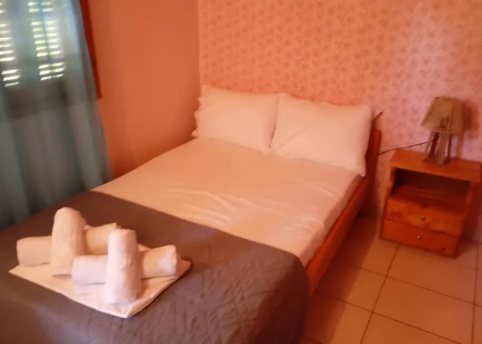 La Maison De Litsa Casa de Campo *