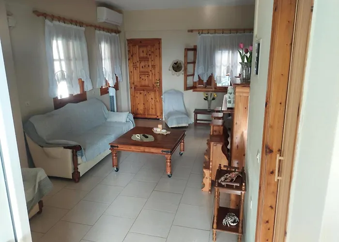 La Maison De Litsa Casa de Campo *