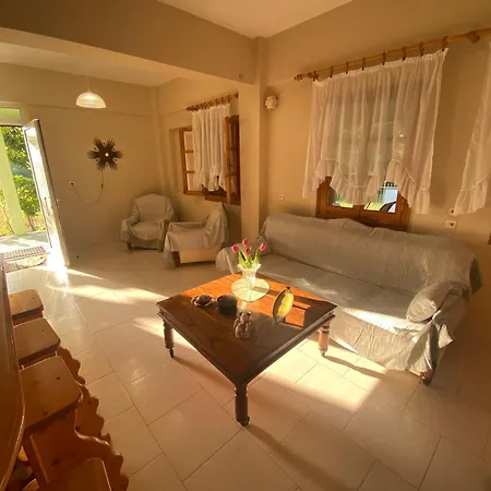La Maison De Litsa * Leptokaryá